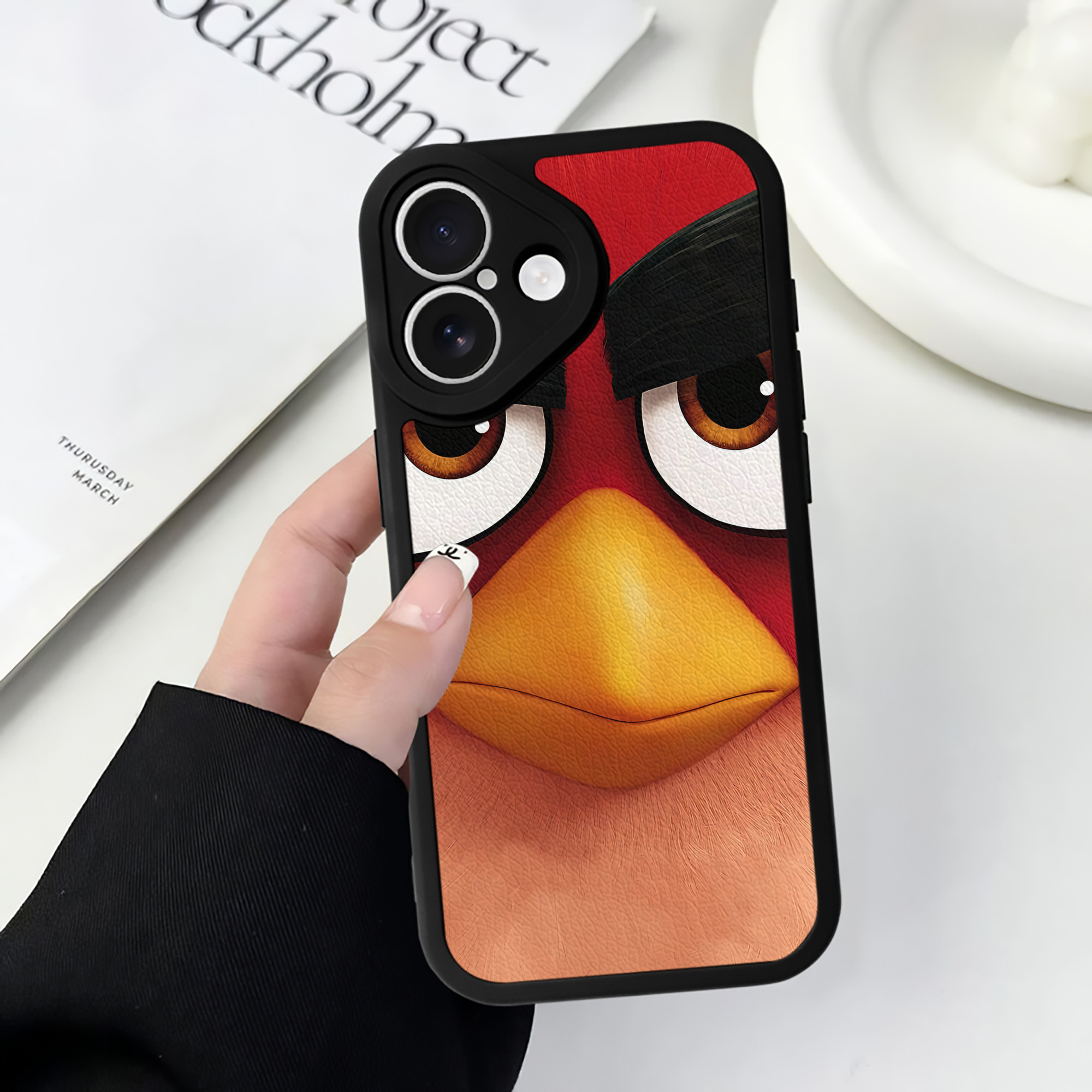 （画像用） Angry Birds アングリーバード 【iPhone 16シリーズ対応】シリコンスマホケース（レザー調） 材質：シリコン